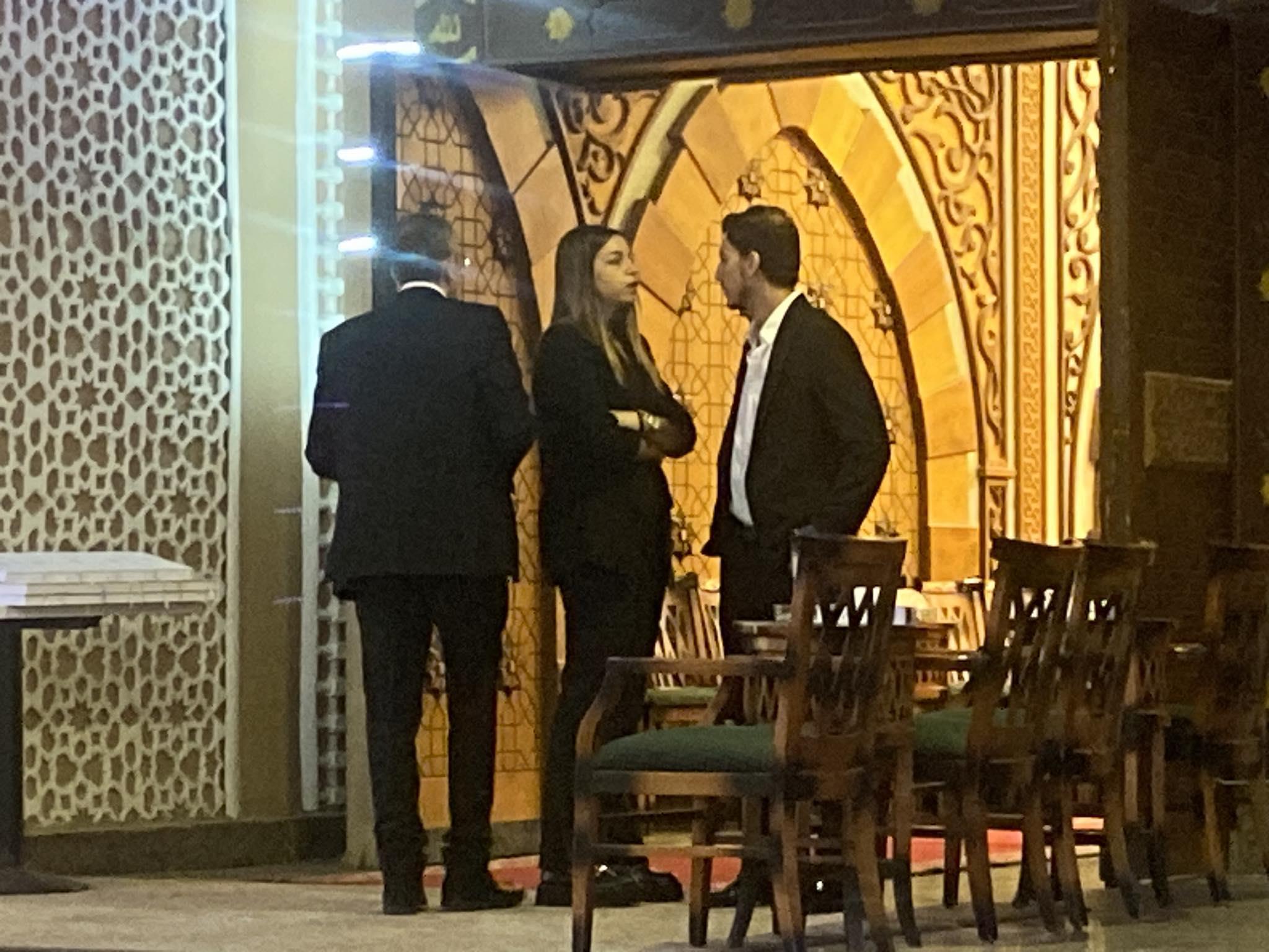 نجوم الفن في عزاء ناهد رشدي بمسجد الشرطة
