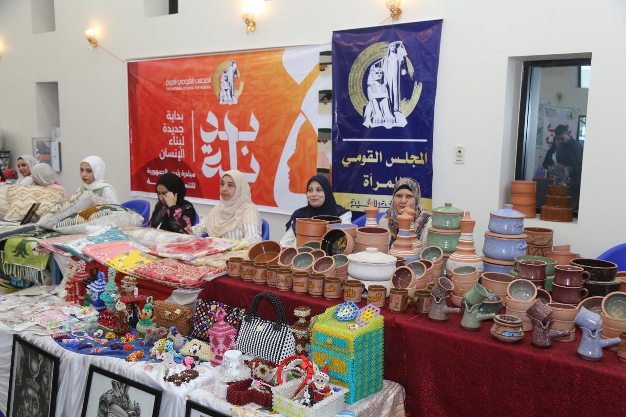 اللواء دكتور علاء عبد المعطي، محافظ كفر الشيخ يفتتح معرض الصناعات الحرفية