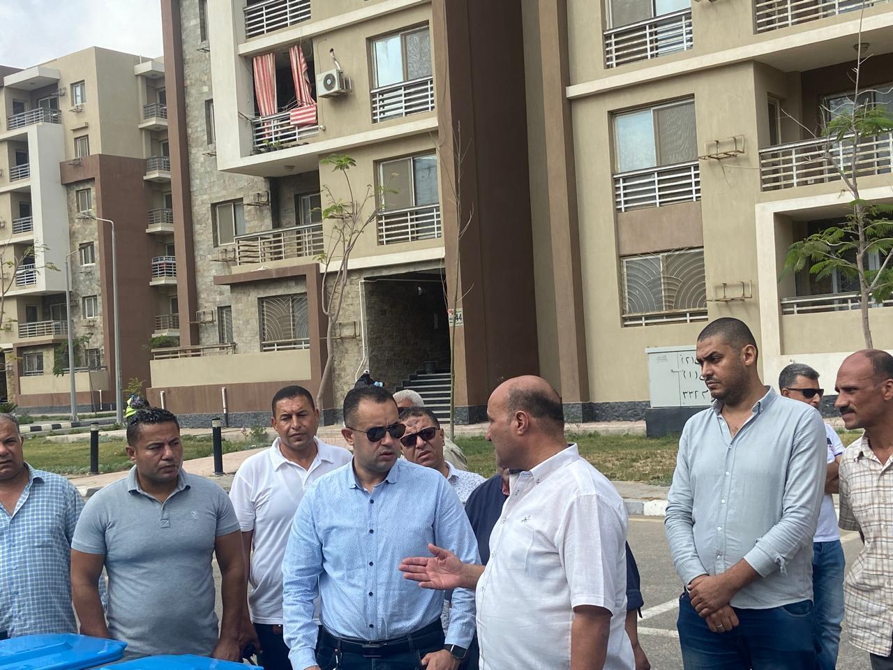 رئيس جهاز دمياط الجديدة يشهد إصطفاف معدات وأفراد الشركات المكلفة بأعمال صيانة ونظافة