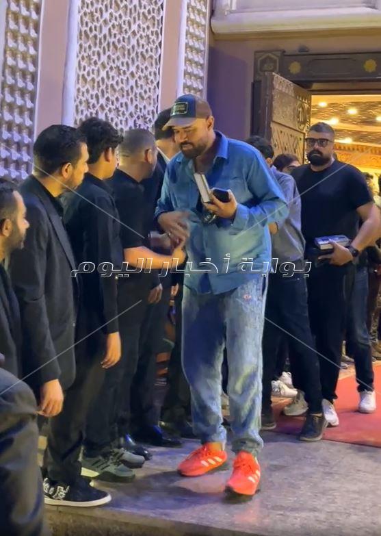 نجوم الغناء وصناع الأغنية في عزاء الشاعر أحمد علي موسى