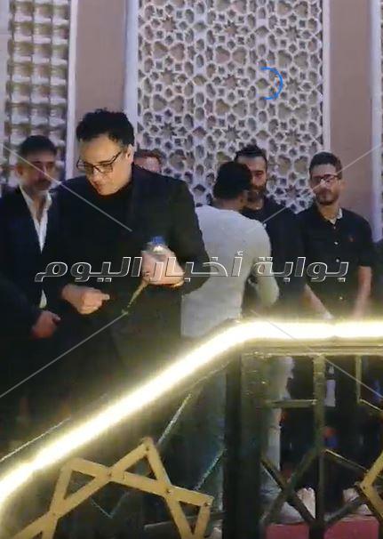 نجوم الغناء وصناع الأغنية في عزاء الشاعر أحمد علي موسى