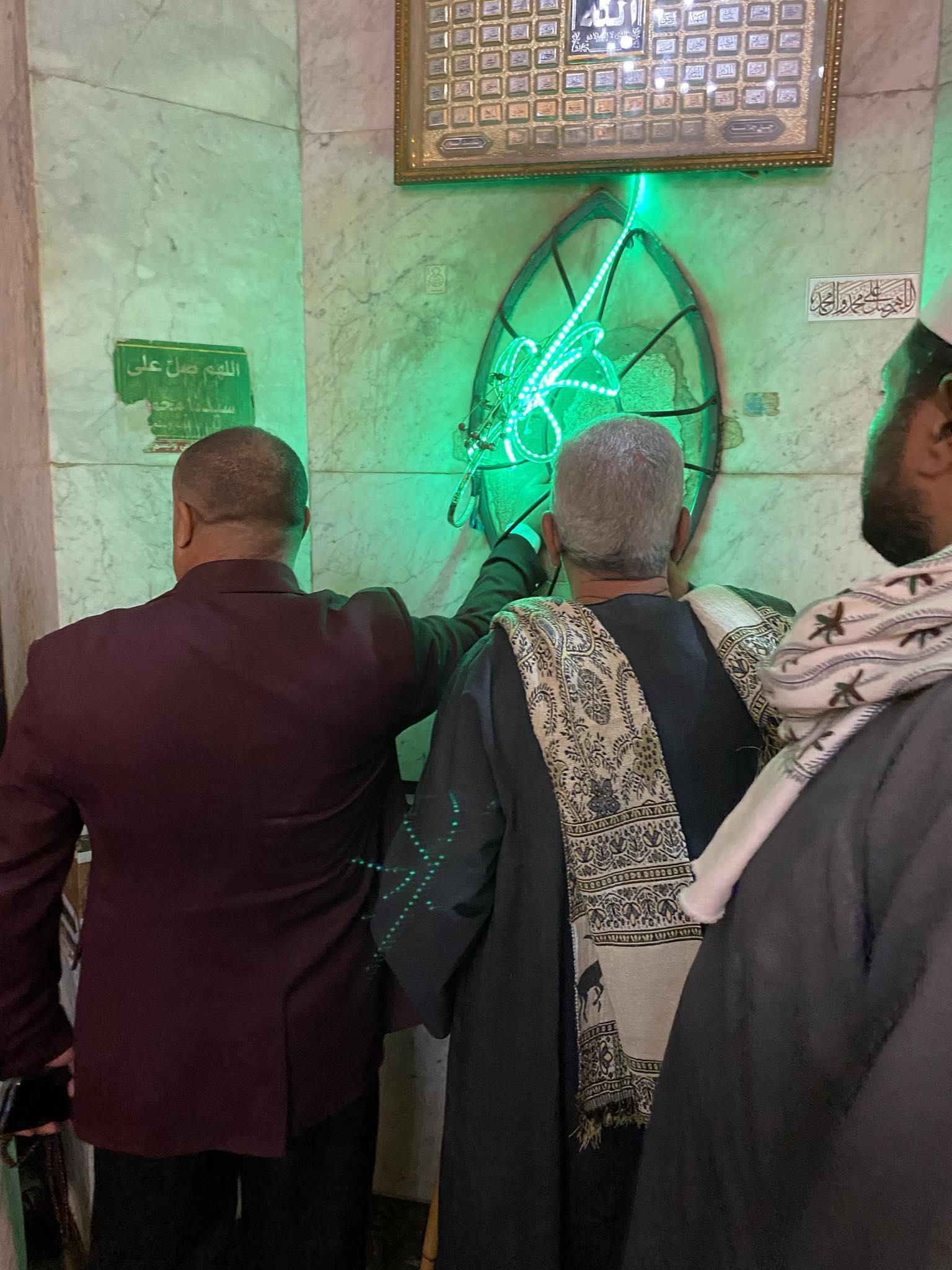 توافد آلاف  الزائرين على مسجد  العارف بالله إبراهيم الدسوقي