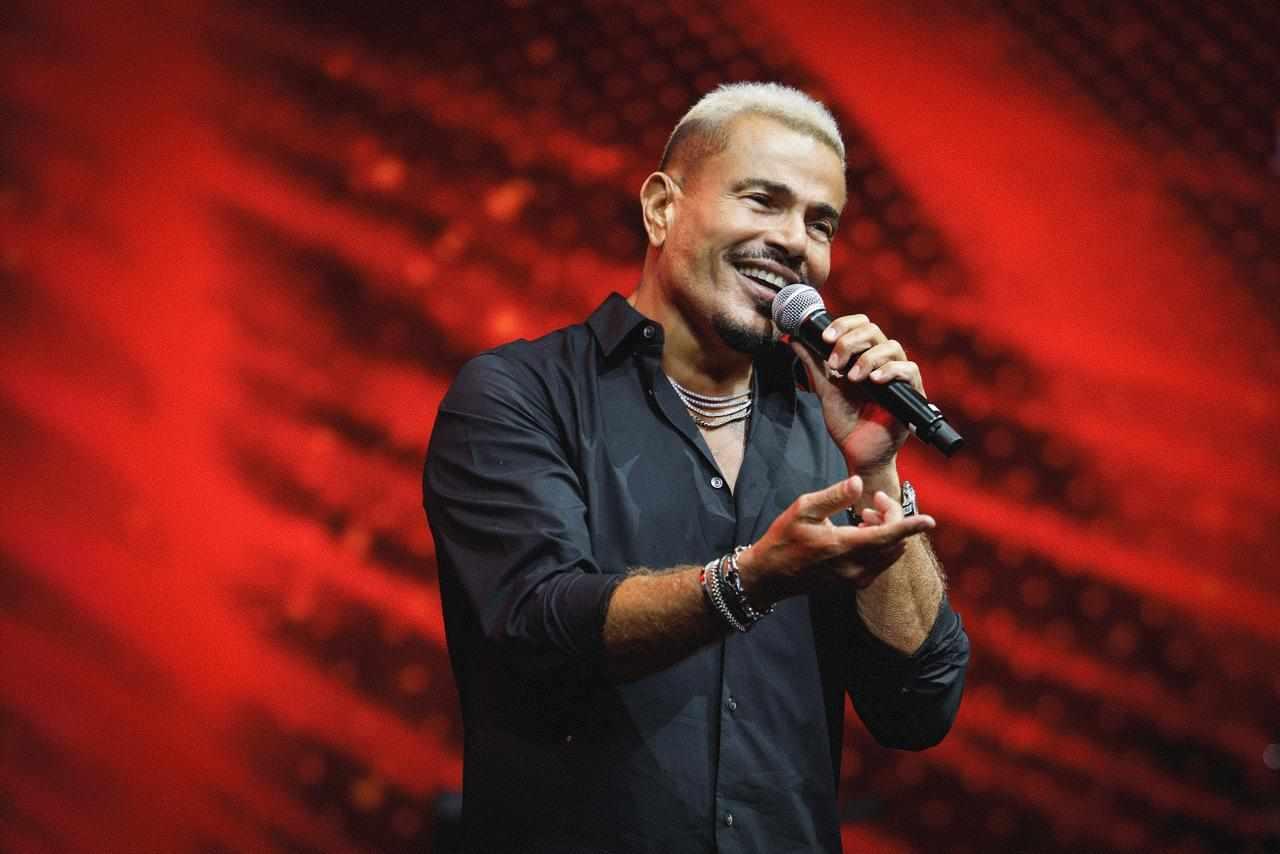 عمرو دياب يتألق في حفل أسطوري بالكويت