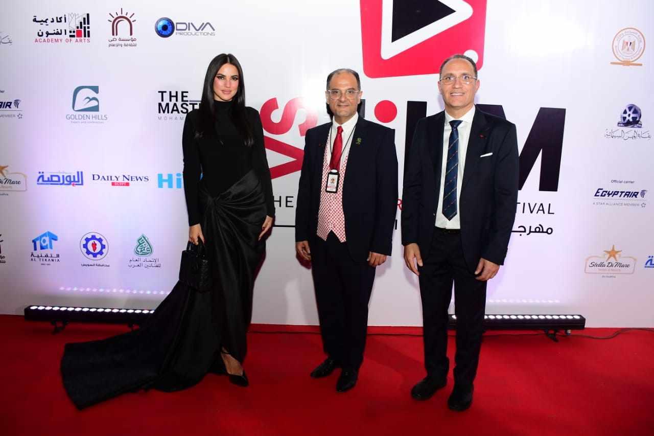 نجوم الفن في حفل افتتاح مهرجان VS-FILM