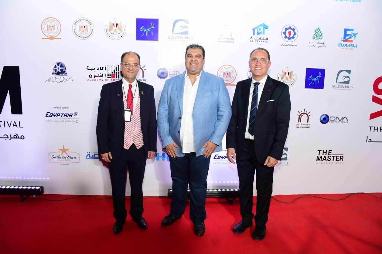 نجوم الفن في حفل افتتاح مهرجان VS-FILM