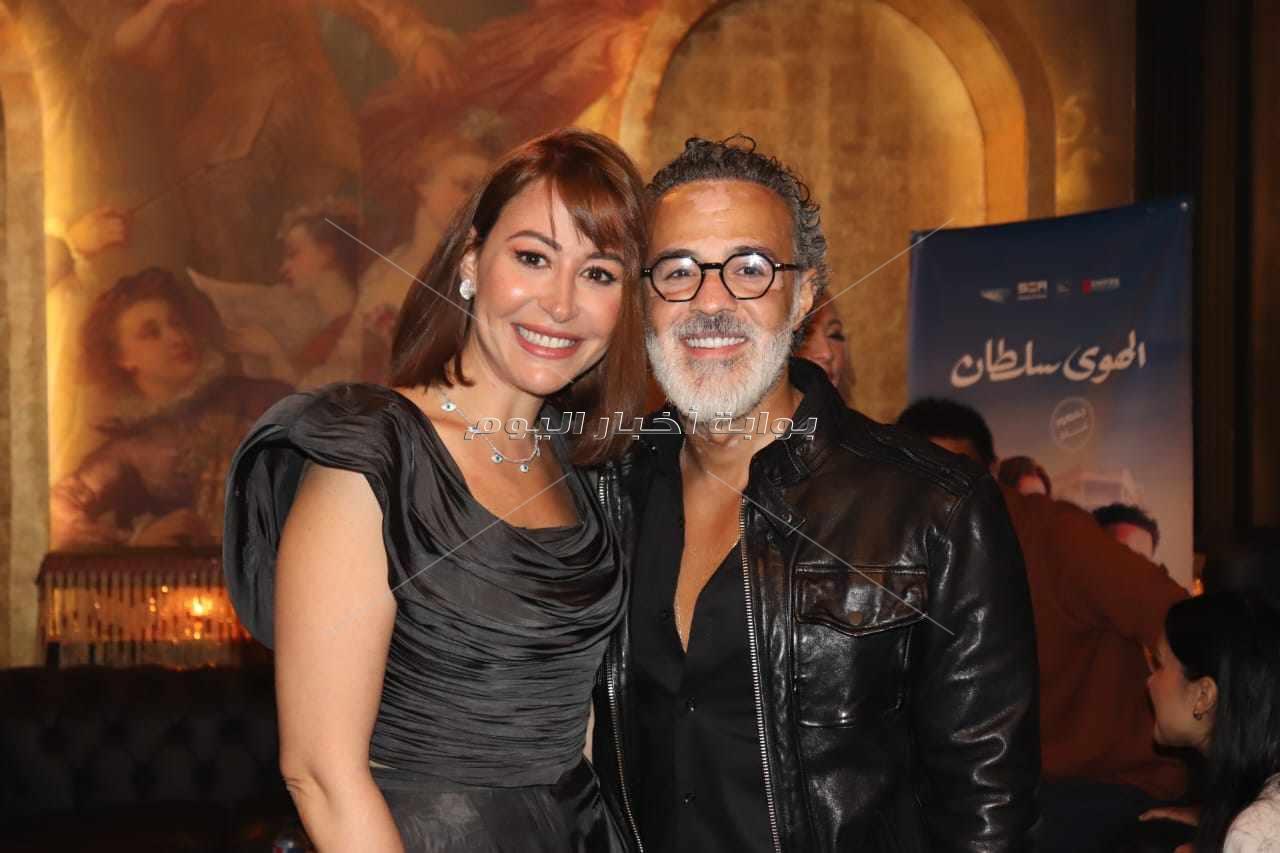 نجوم الفن يحضرون العرض الخاص لفيلم الهوى سلطان