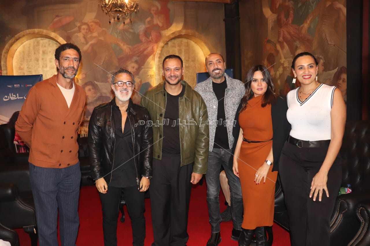 نجوم الفن يحضرون العرض الخاص لفيلم الهوى سلطان