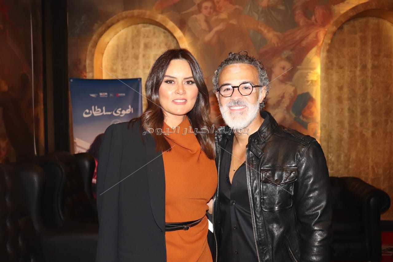 نجوم الفن يحضرون العرض الخاص لفيلم الهوى سلطان