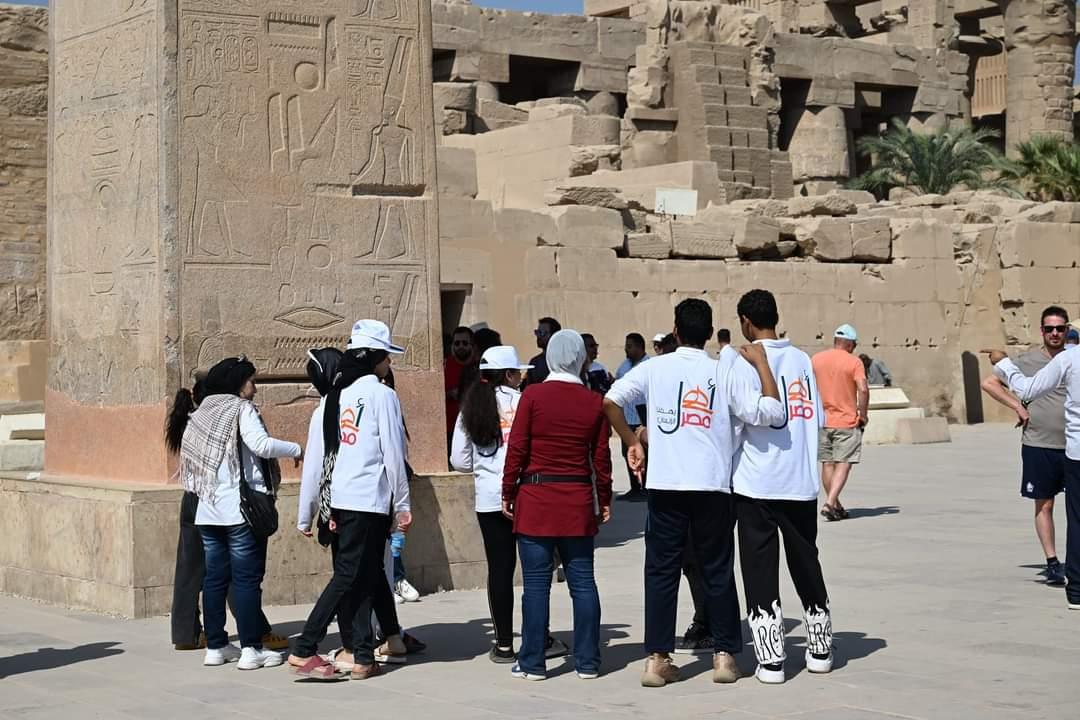 ضمن جولات مشروع "أهل مصر".. معبد الكرنك يستقبل أطفال المحافظات الحدودية