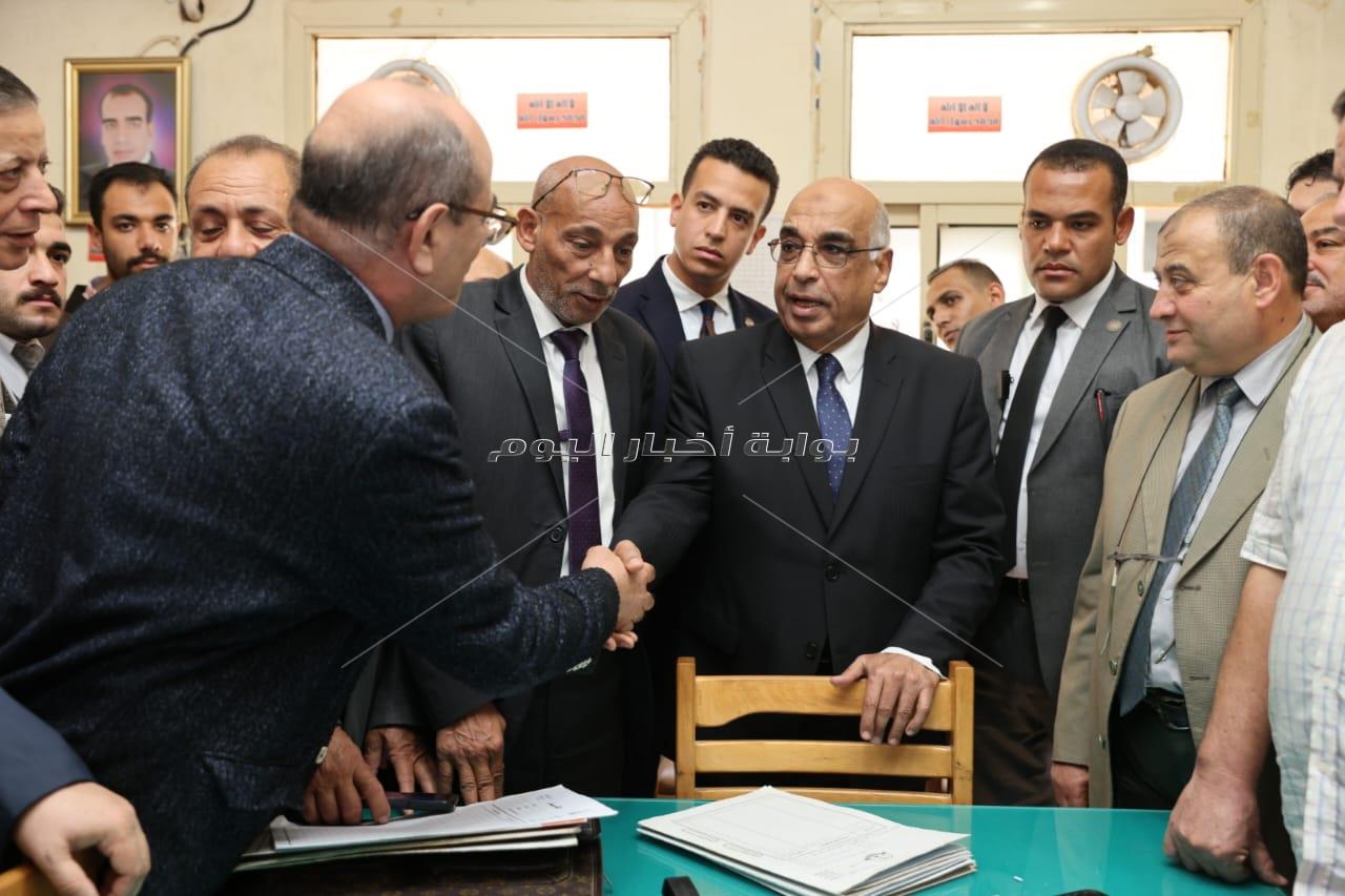 وزير العدل يتفقد مجمع محاكم كفر الشيخ ويوجه بسرعة إنجاز القضايا