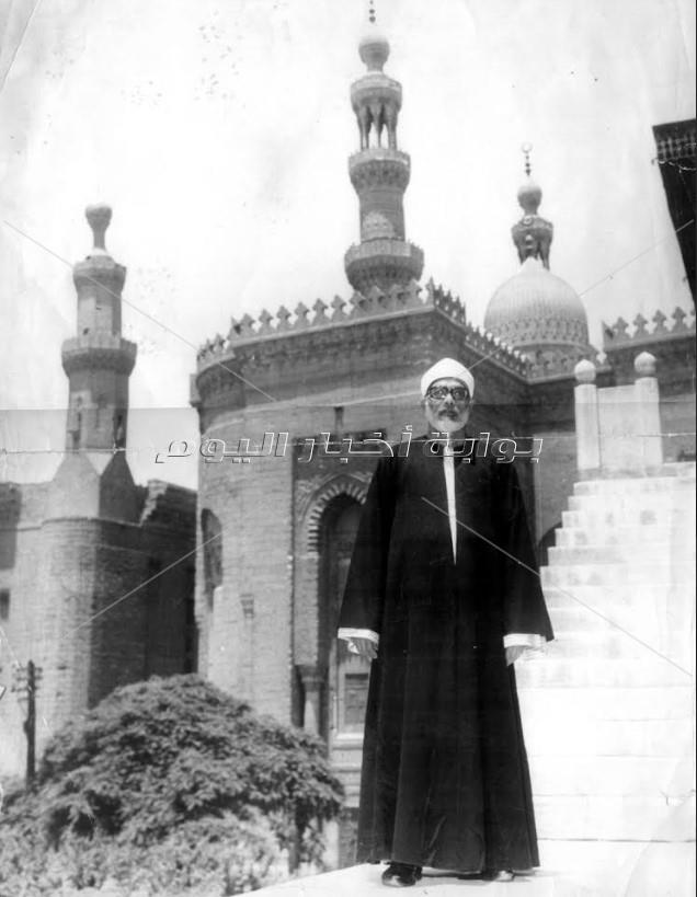 20 صورة نادرة ..الشيخ الحصري.. عنقود عنب يأكل منه الناس ولا ينقص.. 