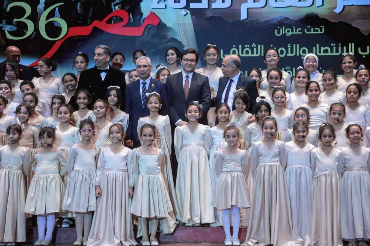 وزير الثقافة ومحافظ المنيا يفتتحان فعاليات الدورة 36 للمؤتمر العام لأدباء مصر بجامعة المنيا