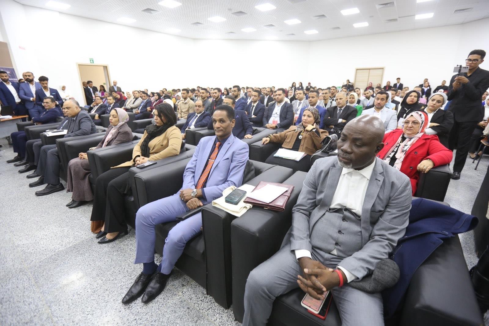 الجامعة المصرية الصينية تنظم الملتقى الأول لنظم المعلومات الجغرافية| صور