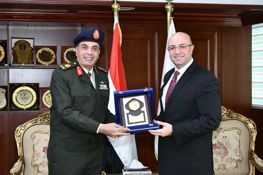 إدارة التجنيد والتعبئة تقدم التيسيرات التجنيدية لأبناء الوطن من ذوى الهمم بعدد من المحافظات| صور
