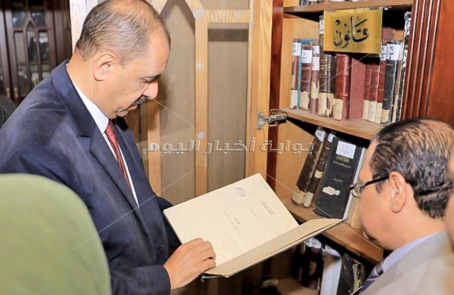 محافظ سوهاج يطالب بتحويل  مكتبة " رفاعة الطهطاوي " الى مركز ثقافى عالمى