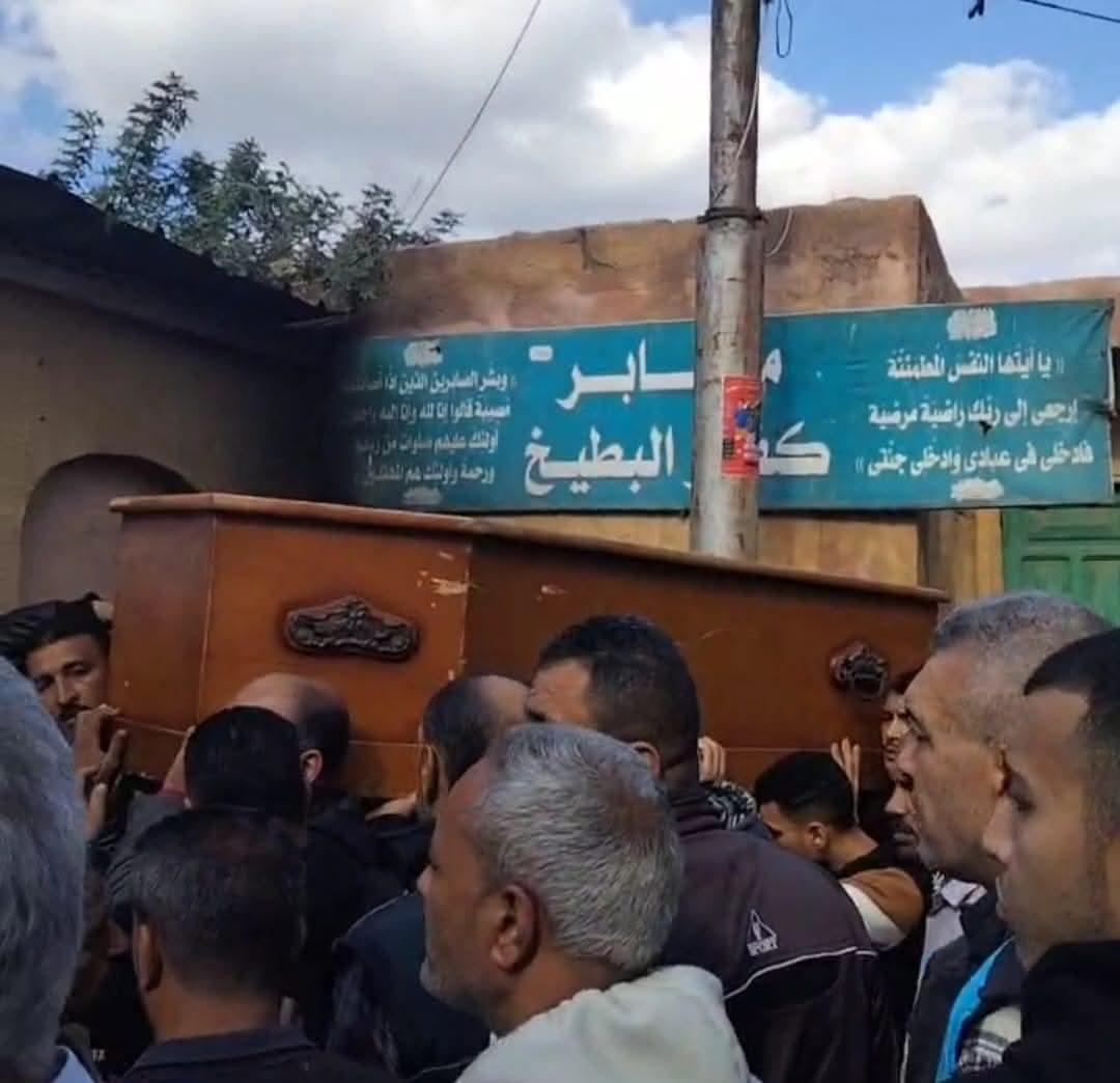عصام الحضري يتلقى العزاء في وفاة والدته