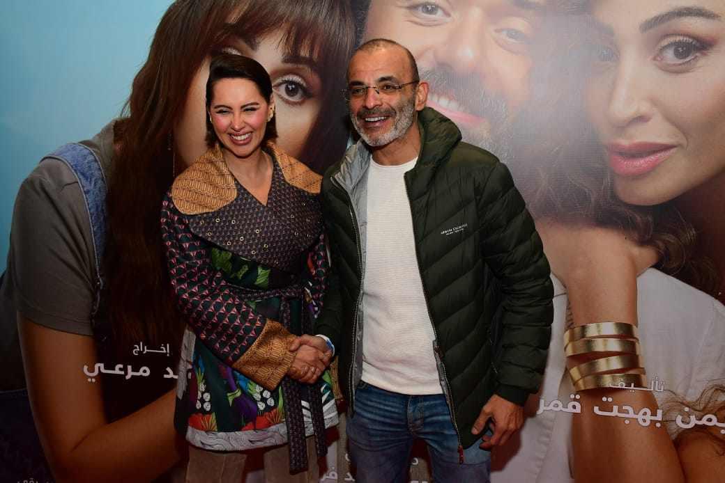 كريم ورنا ودينا نجوم عرض خاص فيلم «الهنا اللي أنا فيه»