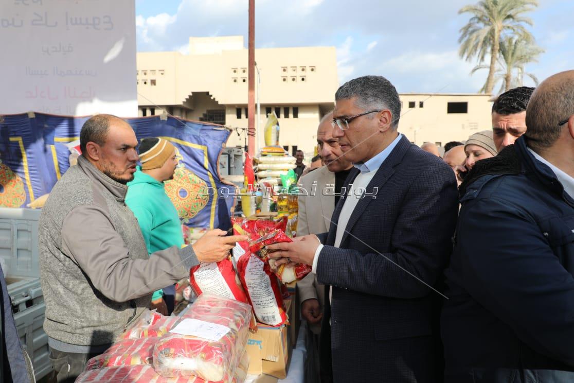 محافظ الجيزة : أسواق جديدة لليوم الواحد بالمنيرة الغربية وكرداسة يوم السبت من كل أسبوع 