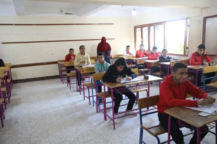  اللواء دكتور محمد الزملوط محافظ الوادي الجديد