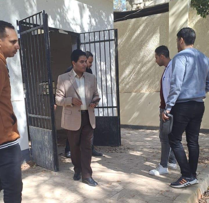 محافظ الأقصر يستجيب لأهالي حاجر الضبعية لإعادة تشغيل الوحدة الصحية 