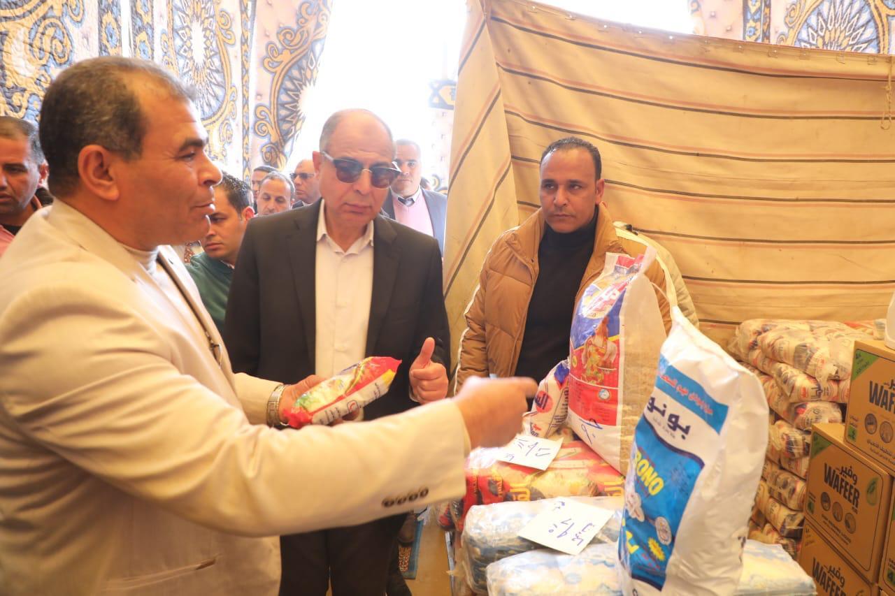  ضمن مبادرة " بداية " وخطة المحافظة لعمل أسواق حضارية