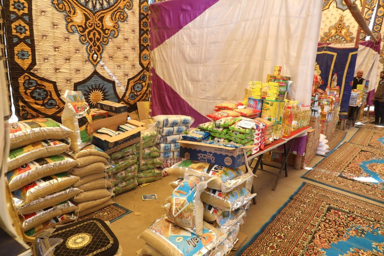  ضمن مبادرة " بداية " وخطة المحافظة لعمل أسواق حضارية