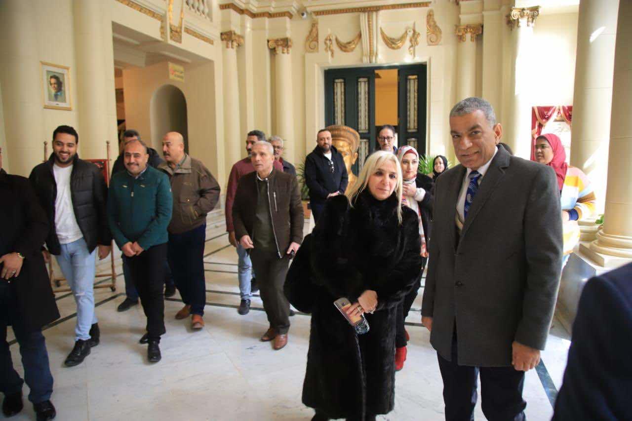 رئيسة الأوبرا تتفقد مسرح سيد درويش بالاسكندرية وتتابع سير العمل |صور 