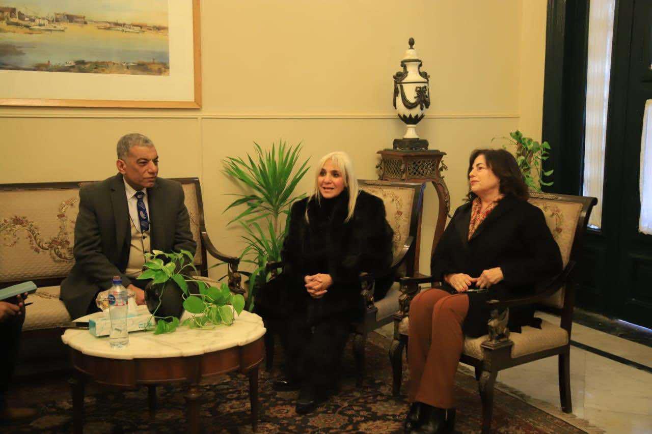 رئيسة الأوبرا تتفقد مسرح سيد درويش بالاسكندرية وتتابع سير العمل |صور 