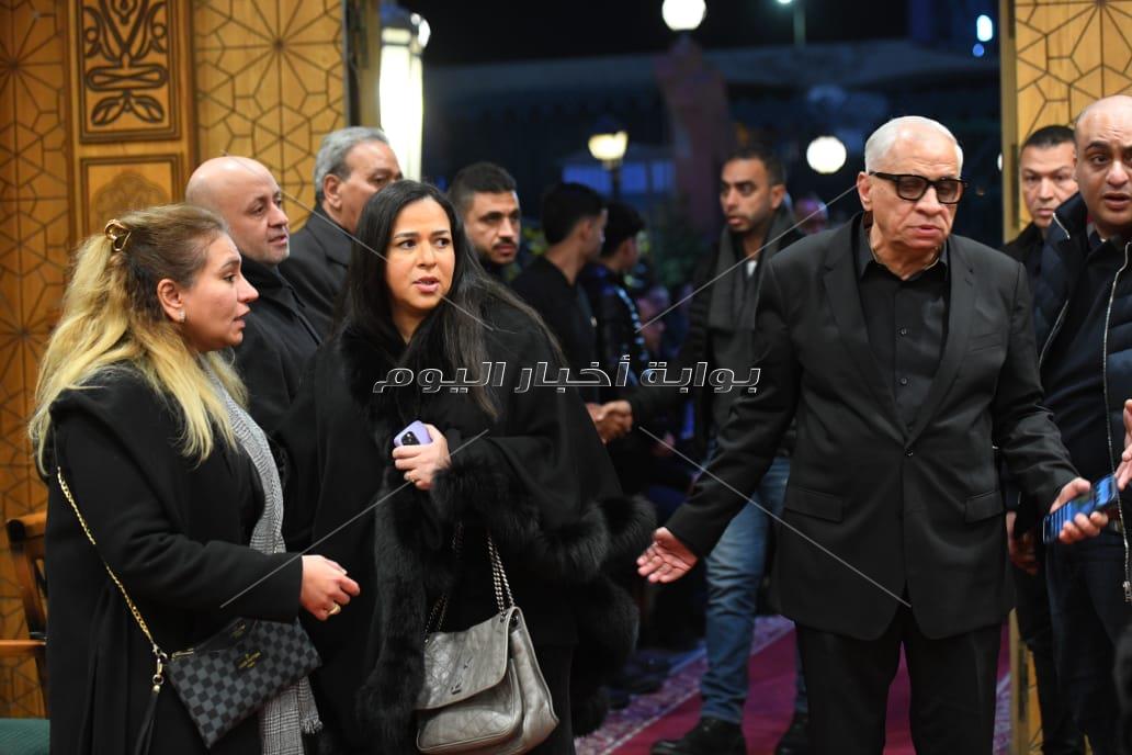 عزاء شقيق أحمد السبكي