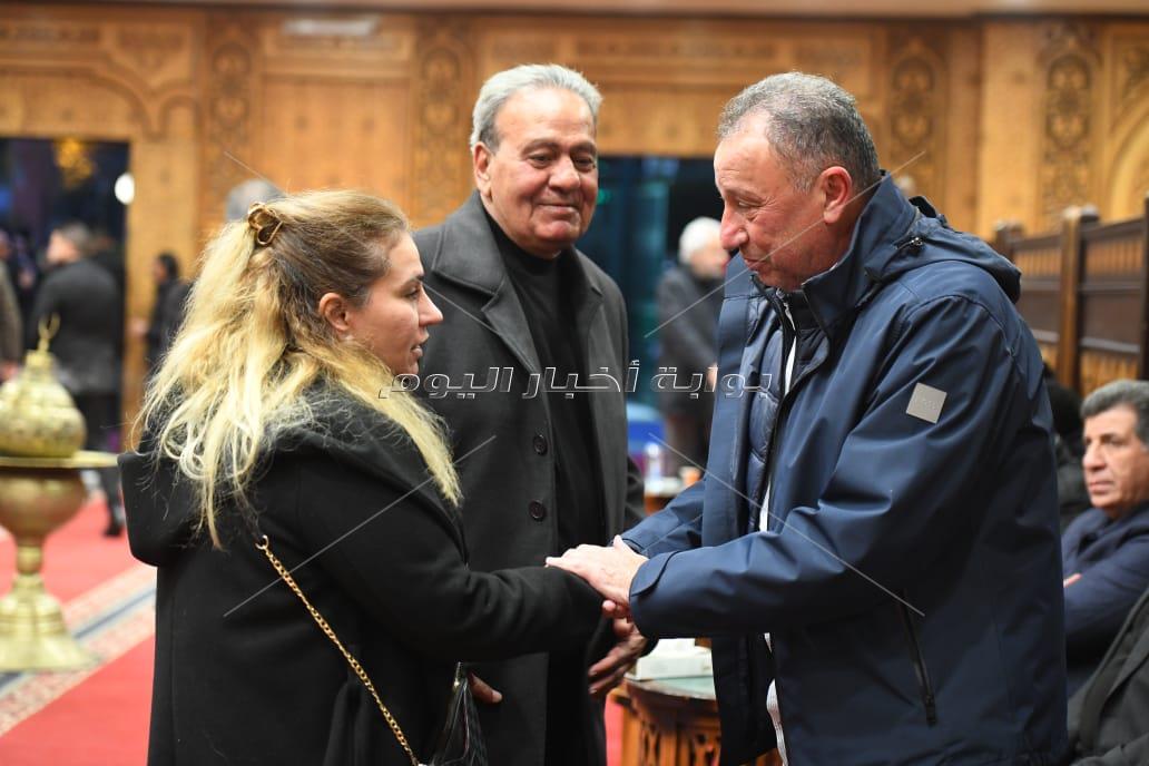 عزاء شقيق أحمد السبكي