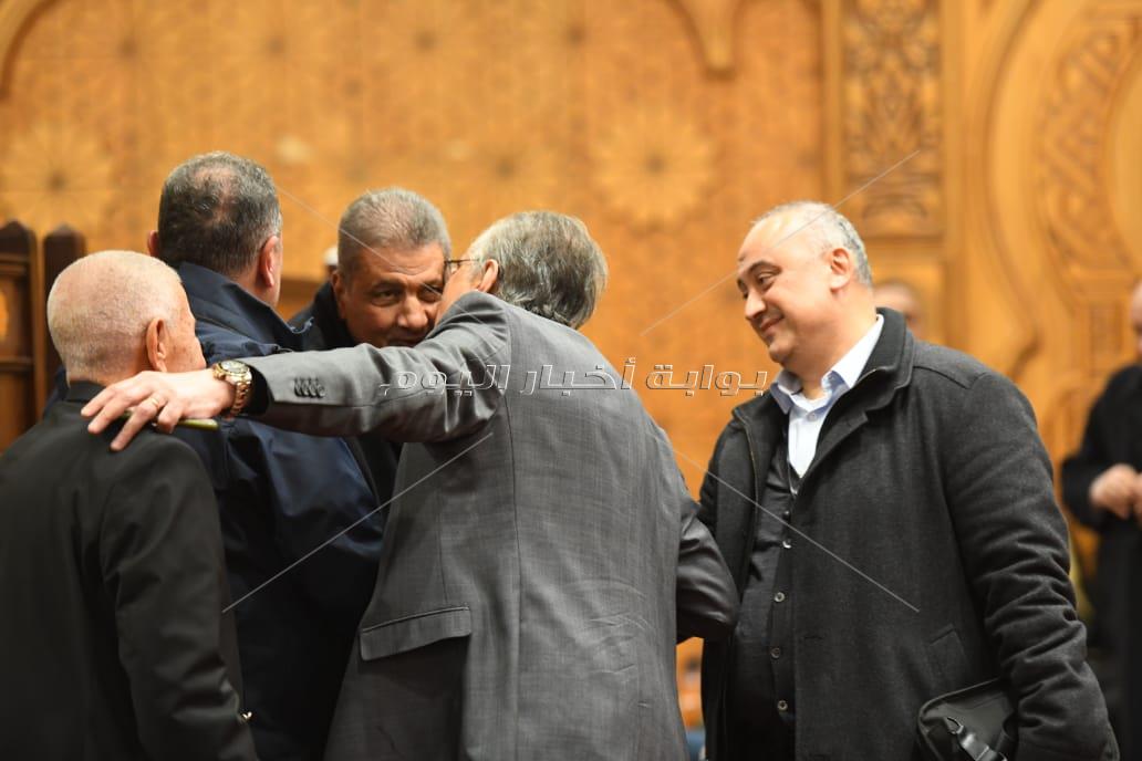 عزاء شقيق أحمد السبكي