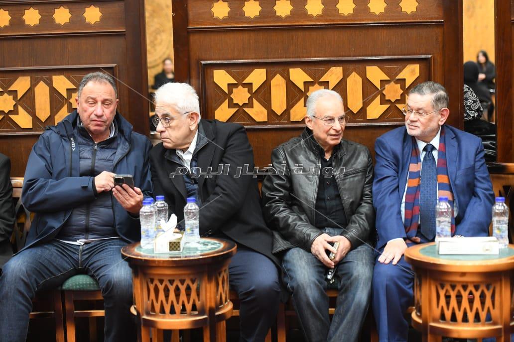 عزاء شقيق أحمد السبكي