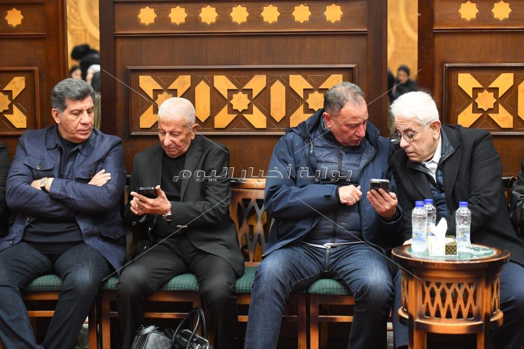 عزاء شقيق أحمد السبكي