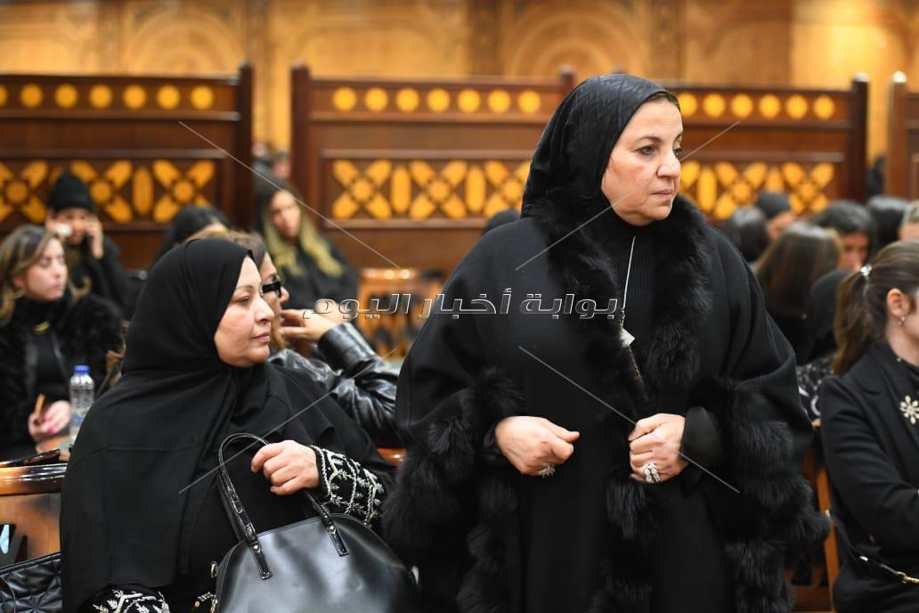 عزاء شقيق أحمد السبكي