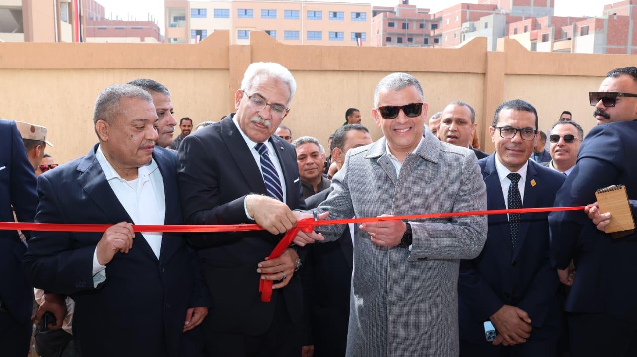 محافظ الإسماعيلية يفتتح توسعات مدرسة القنطرة غرب 