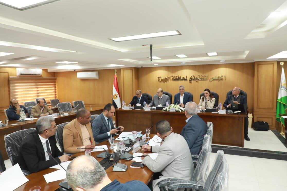 التنمية الصناعية تبحث مع «المستثمرات العرب» الترويج للاستثمار بالقطاع الصناعي 
