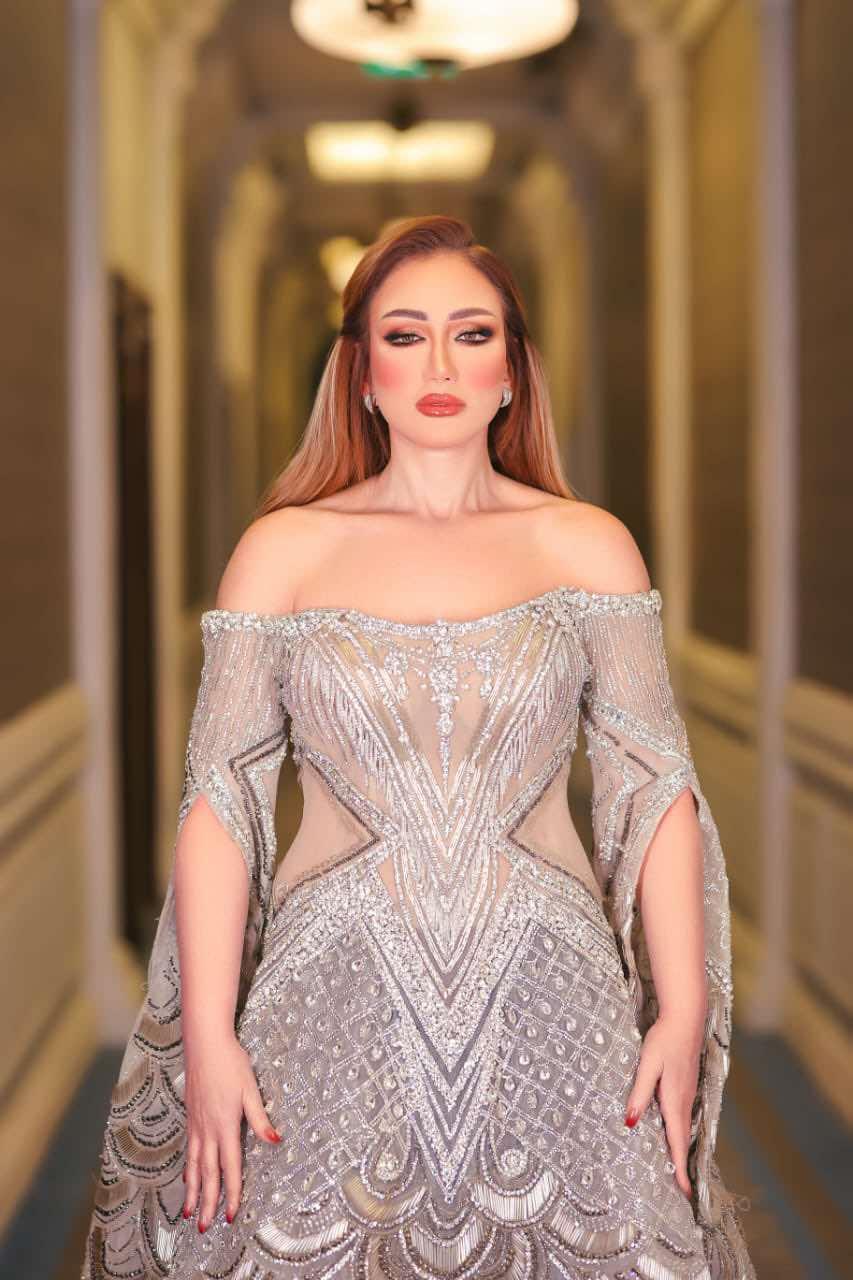 ريهام سعيد تتألق بإطلالتين من توقيع هاني البحيري