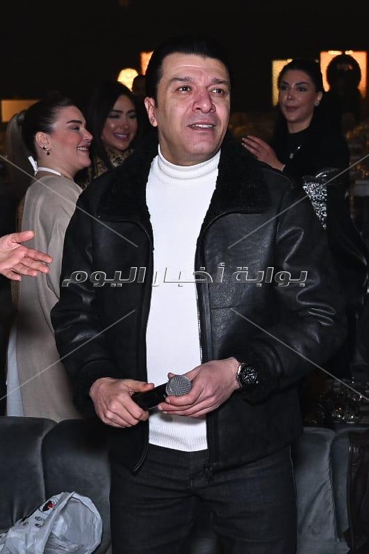 مصطفى كامل يشعل سهرة رمضانية بطريق السويس بحضور إمام عاشور 