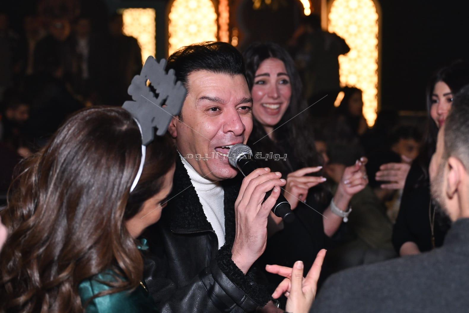 مصطفى كامل يشعل سهرة رمضانية بطريق السويس بحضور إمام عاشور 