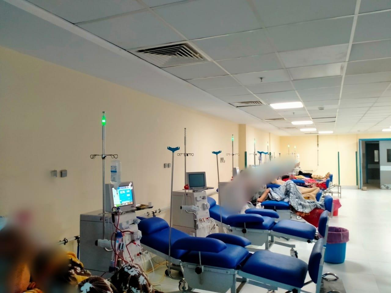 إجراء 5 الاف و 400 جلسة لمرضي الغسيل الكلوي  بسوهاج خلال اجازة العيد| صور