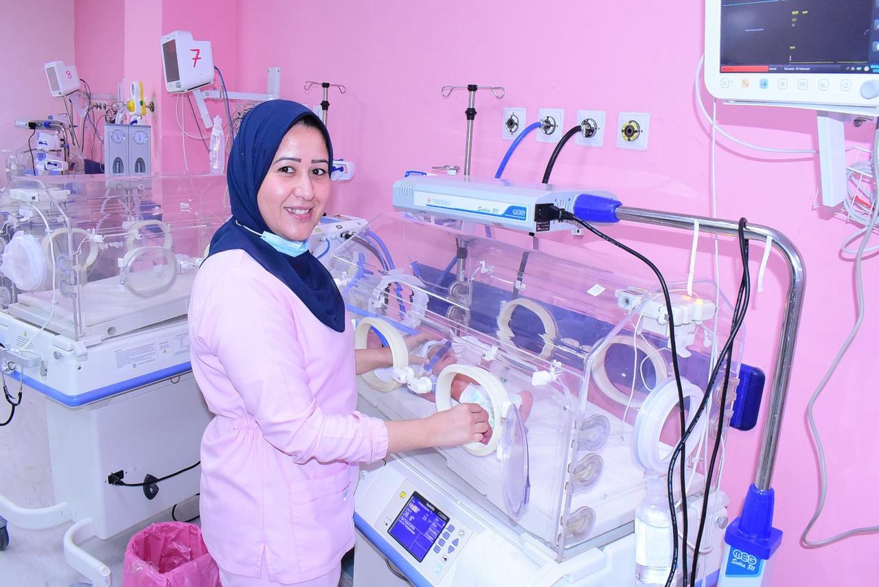مستشفى الطوارىء بجامعة سوهاج تستقبل 1302 حالة خلال عيد الفطر منهم 367  عملية جراحية| صور