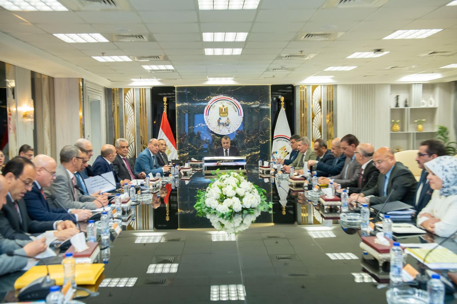 وزير الإنتاج الحربي: نستهدف تعميق التصنيع المحلي وزيادة إيرادات النشاط العسكري والمدني‎