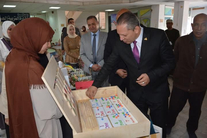 رئيس جامعة دمياط يشهد حفل ختام الأسبوع البيئي لكلية التربية