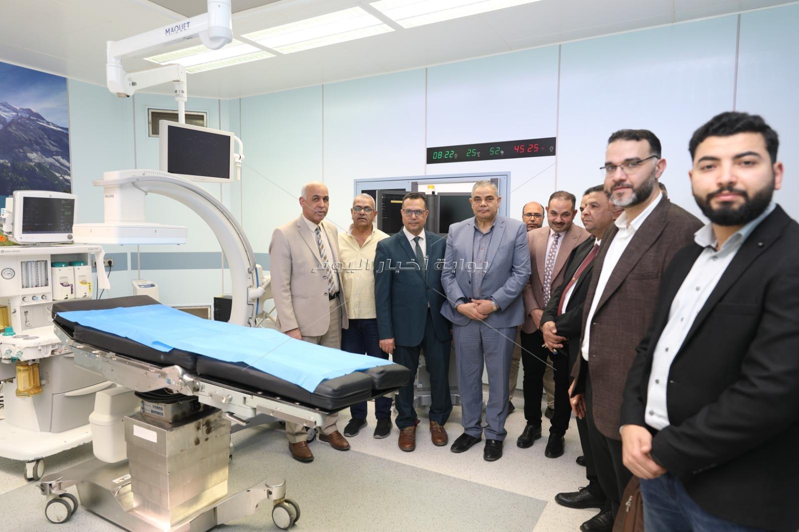   رئيس جامعة كفر الشيخ يفتتح وحدة الأشعة التداخلية بالمستشفى  الجامعي