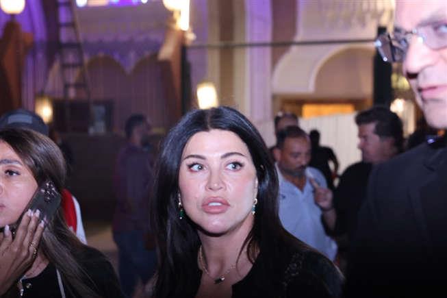ابرز لقطات من داخل عزاء زوج كارول سماحة