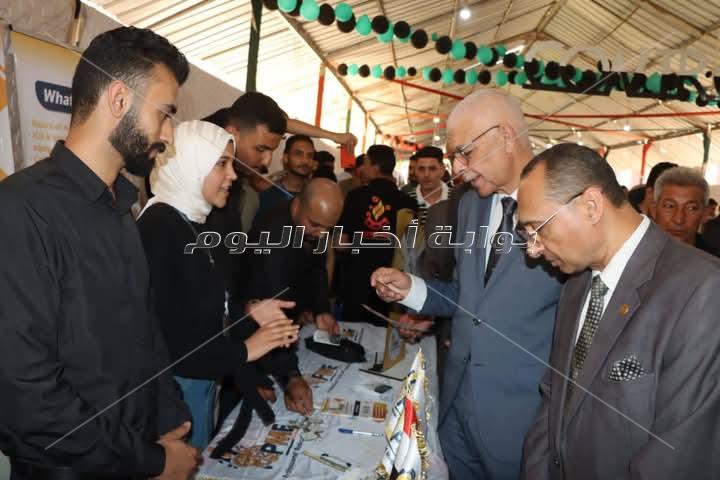 رئيس جامعة المنوفية يفتتح معرضي كلية الهندسة الإلكترونية 