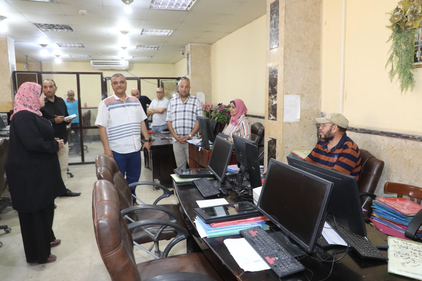 المنوفية يتابع سير العمل بالمركز التكنولوجي والحملة الميكانيكية والحالة العامة للنظافة بقويسنا| صور
