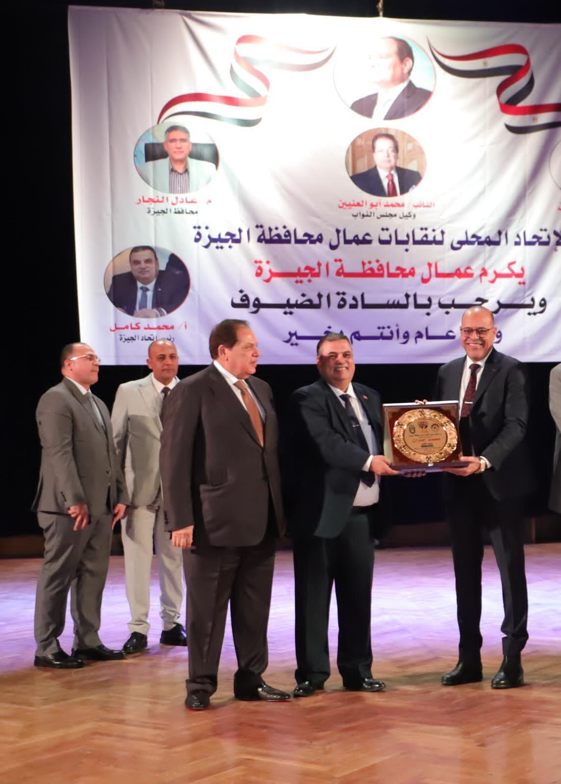فيديو  وصور|وزير العمل يشيد بدور عمال الجيزة في بناء الجمهورية الجديدة 