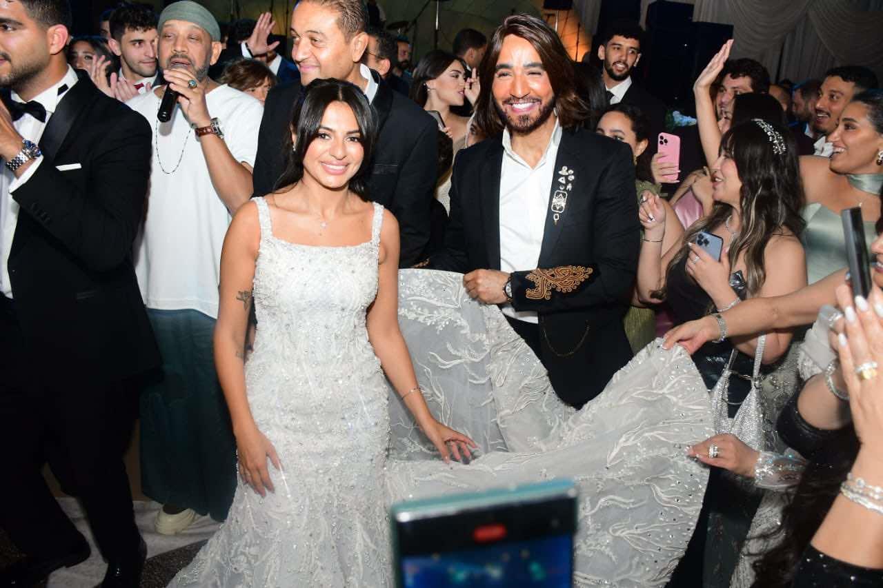 أمل رزق تحتفل بزفاف ابنتها هيا كتكت على آدم العربي