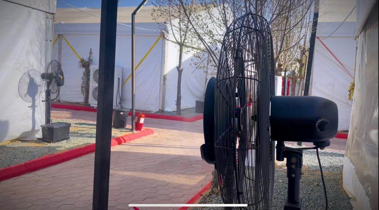رئيس بعثة الحج يتفقد مخيمات حجاج القرعة في عرفات ومنى.. وبدء التصعيد غدا